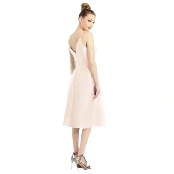 NWT ALFRED SUNG D777 Satin Twill V Neck Cocktail Dress In Blush Pink Size 12 - Picture 3 of 14